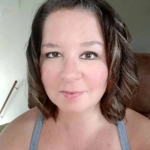 Meet your Posher, Shelly